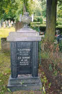 Meiningen Friedhof 101.jpg (78765 Byte)